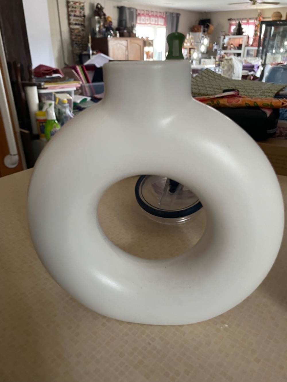 White vases/decor - Picture 5 of 5